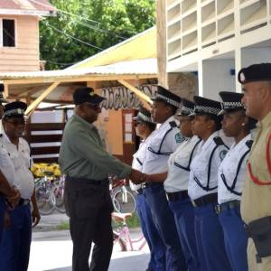 praslinladiguevisit3_original